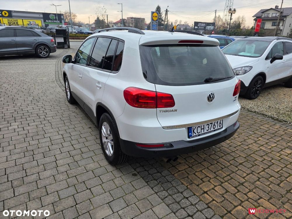 Volkswagen Tiguan - 8