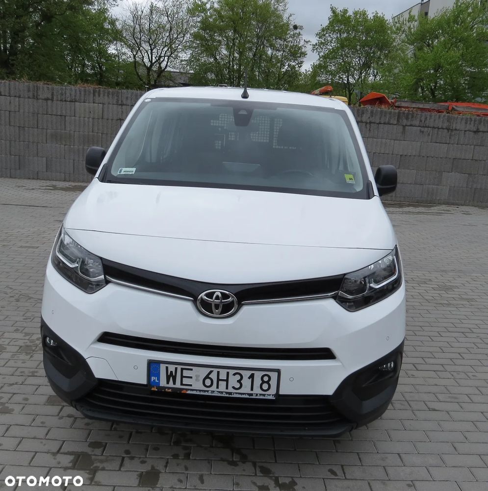 Toyota Proace City 1.2 D-4t 130km A/t Long Brygadówka - 2