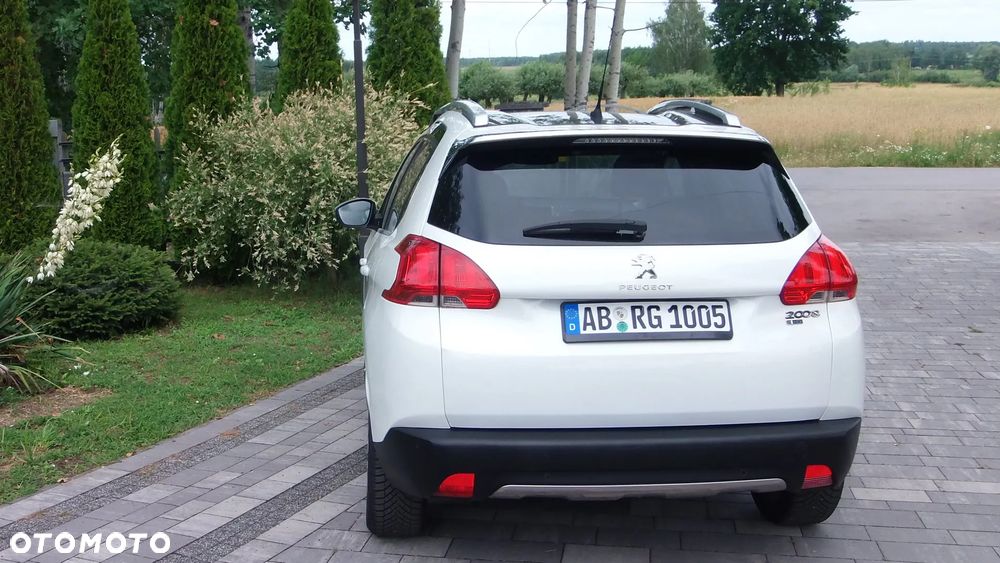 Peugeot 2008 1.6 e-HDi Allure S&S - 7