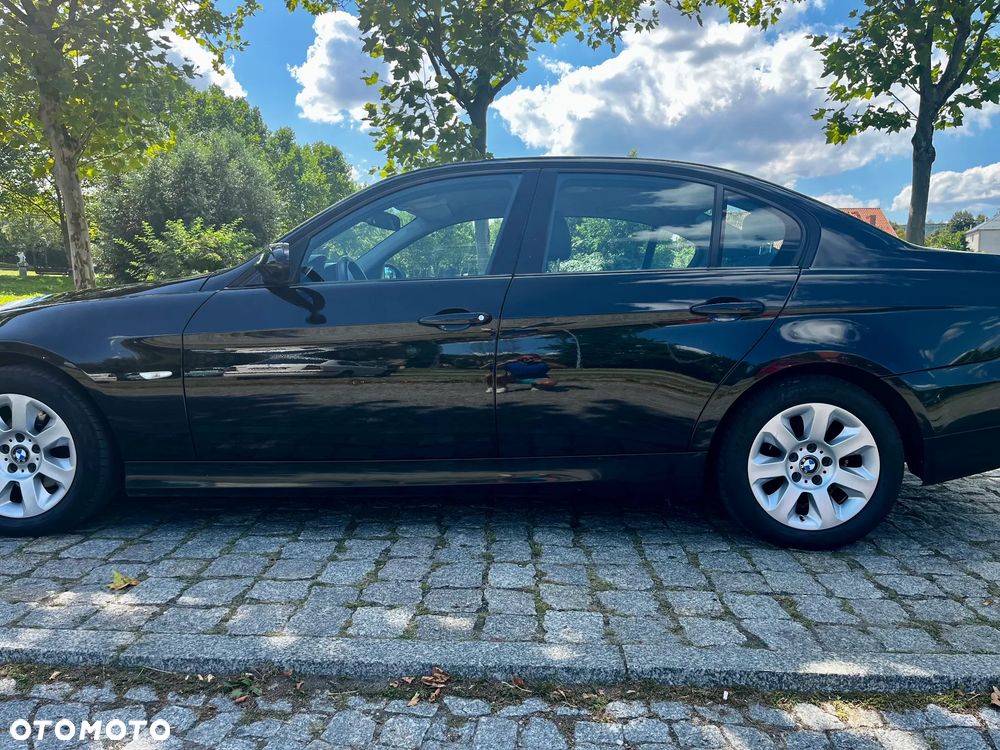 BMW Seria 3 320d - 8