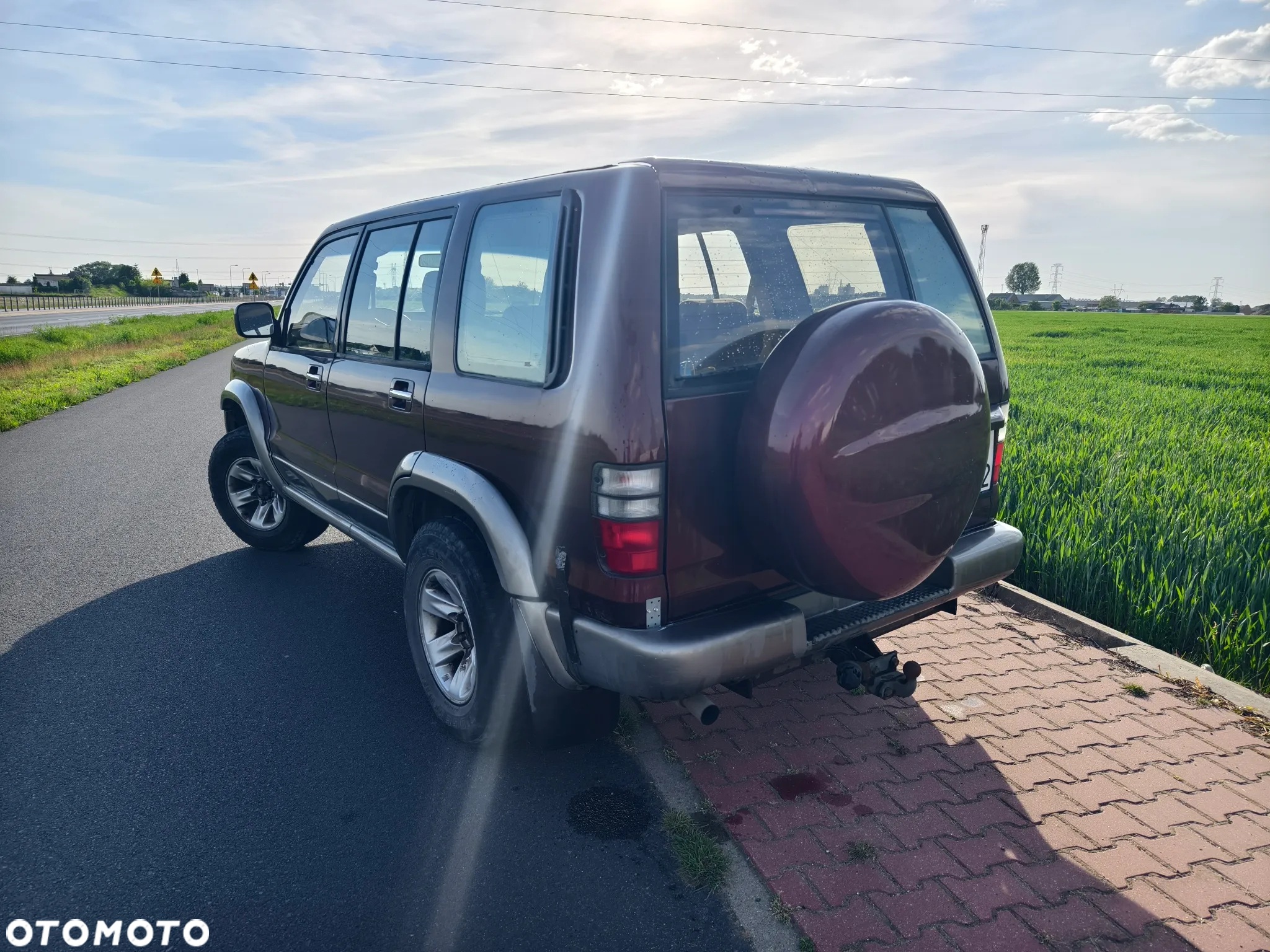 Isuzu Trooper - 8