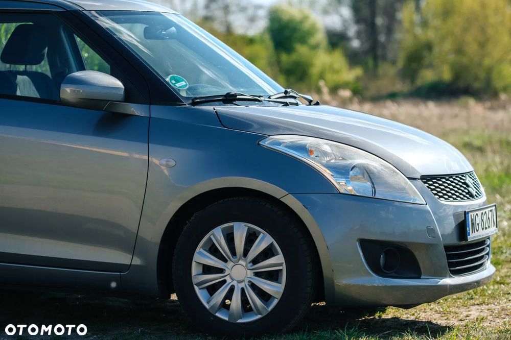 Suzuki Swift 1.2 Premium - 4