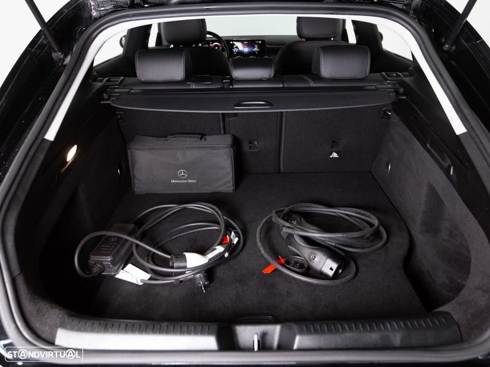 Mercedes-Benz CLA 250 e Shooting Brake Progressive - 13