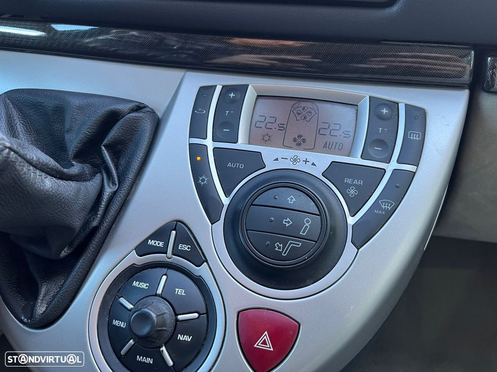 Peugeot 807 HDi 135 Family - 24