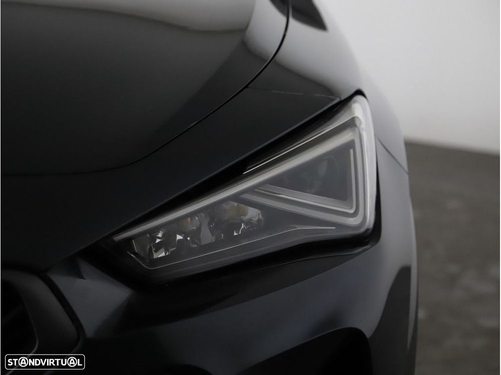 Cupra Formentor 1.4 e-Hybrid DSG - 34