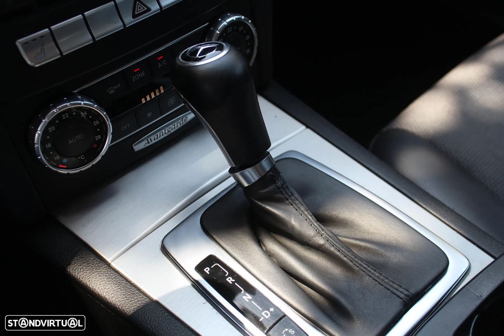 Mercedes-Benz C 220 Station CDI DPF Auto BlueEFFICIENCY Avantgarde - 19
