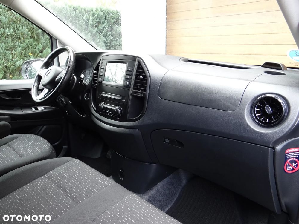 Mercedes-Benz Vito - 11