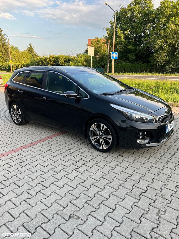 Kia Ceed 1.6 CRDi GT Line - 1