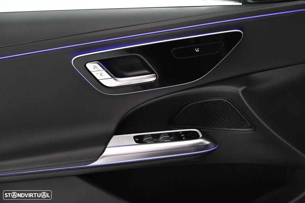 Mercedes-Benz E 300 de - 27