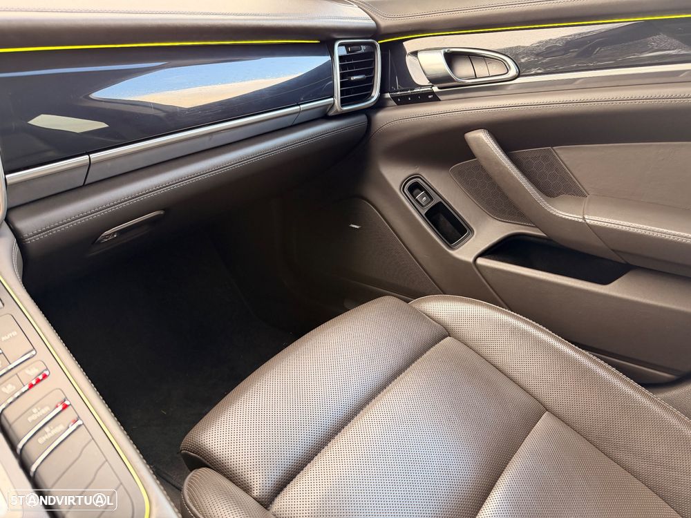 Porsche Panamera S Hybrid - 21