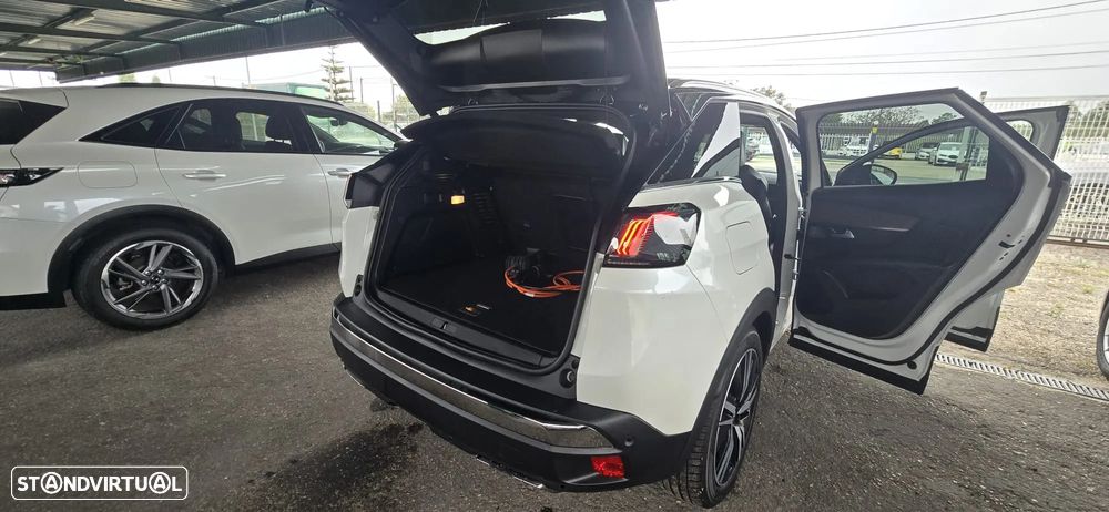 Peugeot 3008 1.6 Hybrid4 GT Pack e-EAT8 - 33