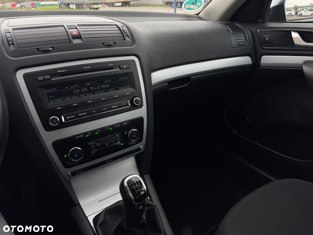 Skoda Octavia 1.4 TSI Elegance - 36