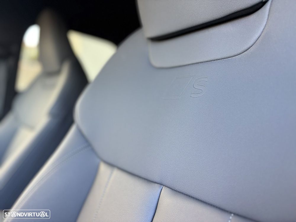 Audi Q3 Sportback - 13