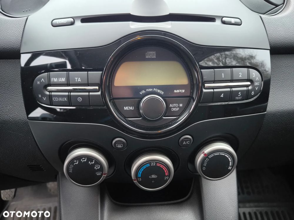 Mazda 2 1.3 Exclusive + - 13