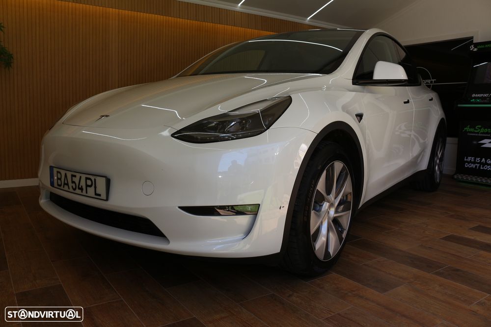 Tesla Model Y Long Range Tração Integral - 16