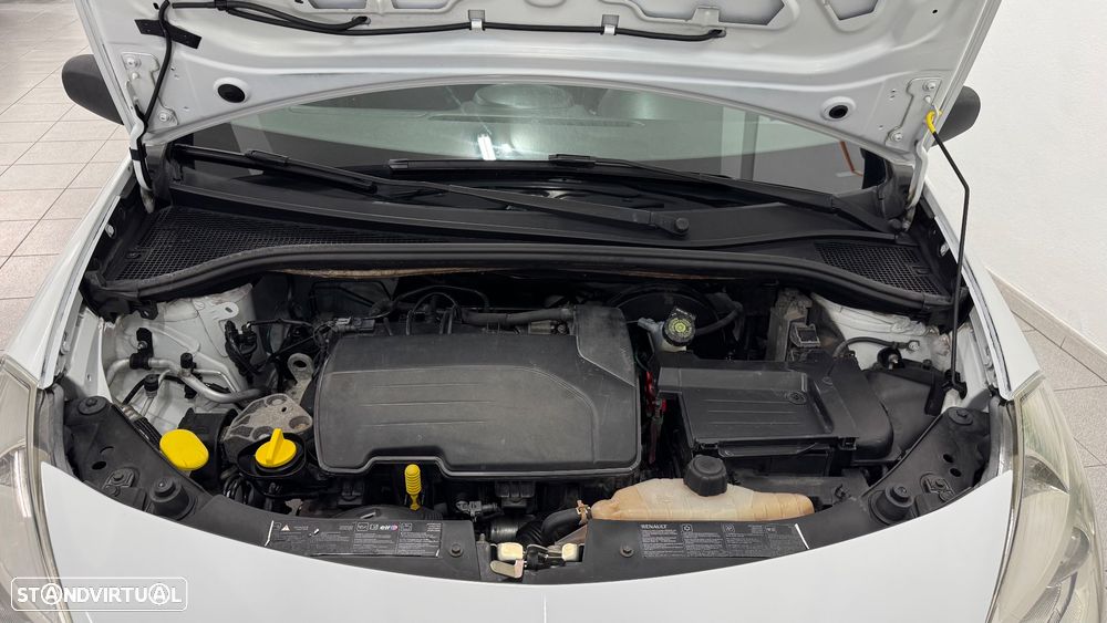 Renault Clio 1.2 16V Dynamique - 38