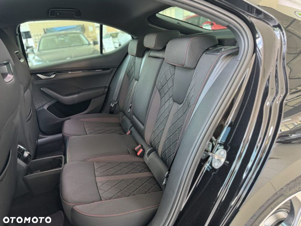 Skoda Octavia 2.0 TSI RS DSG - 26