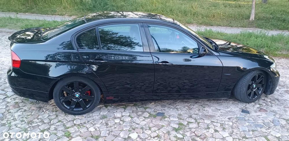 BMW Seria 3 320i - 6
