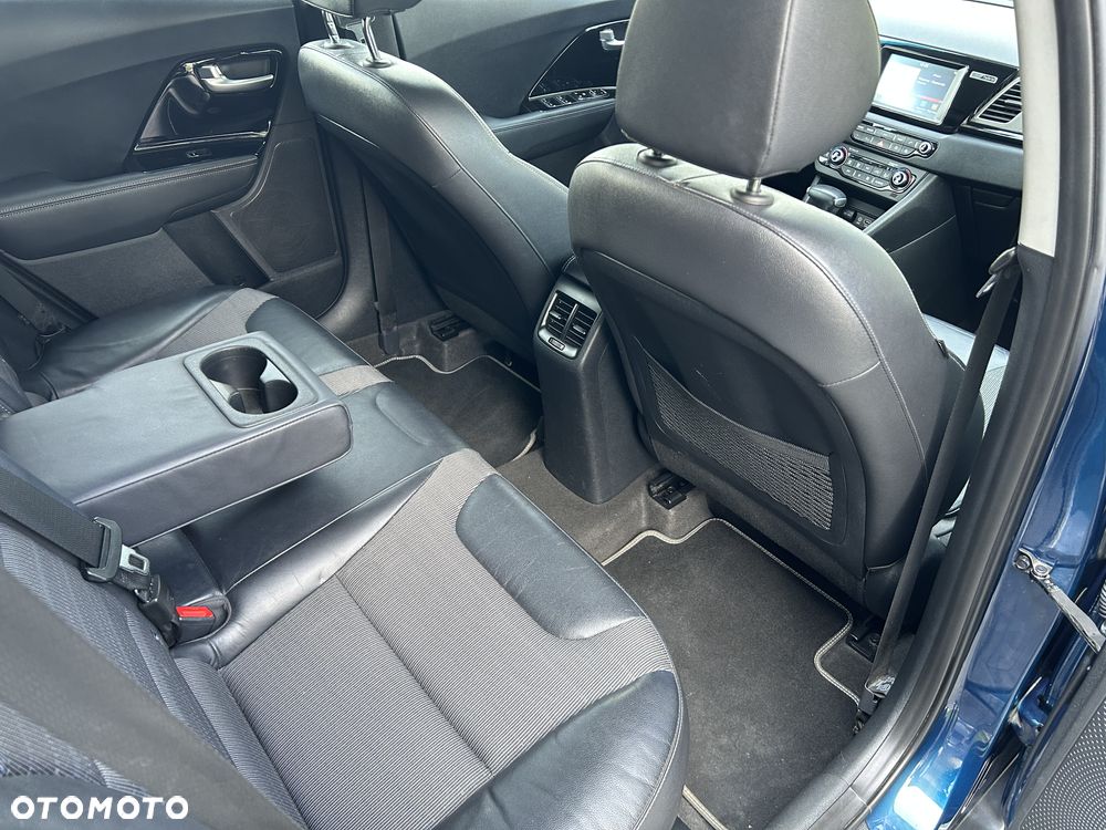 Kia Niro 1.6 GDI 2WD Vision - 30