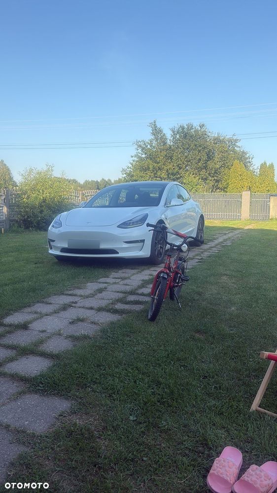 Tesla Model 3 Standard Reichweite Plus Hinterradantrieb - 1