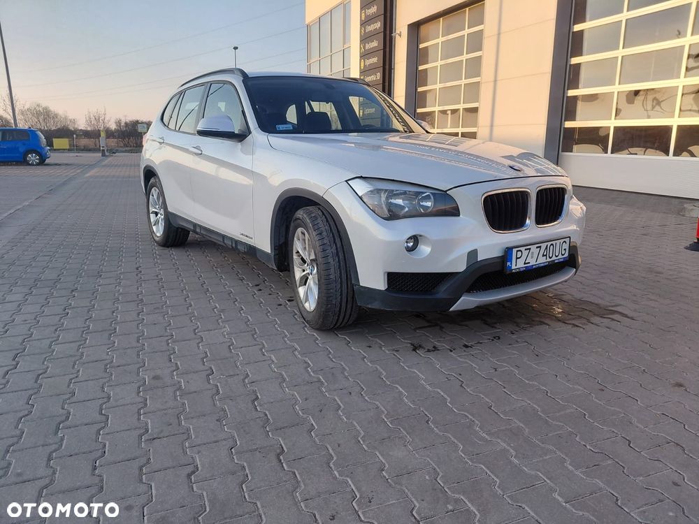 BMW X1 xDrive18d - 4