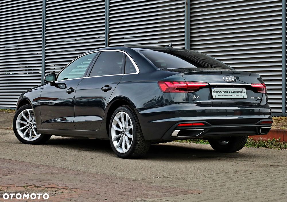Audi A4 Limousine - 8