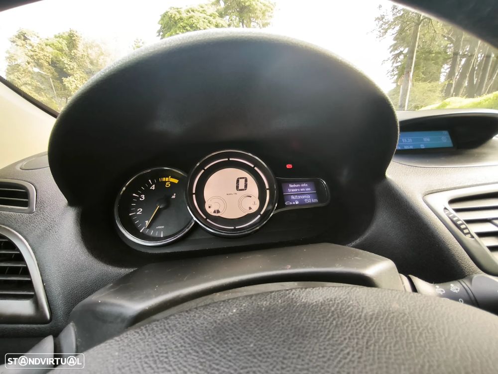 Renault Mégane Sport Tourer 1.5 dCi Confort - 11