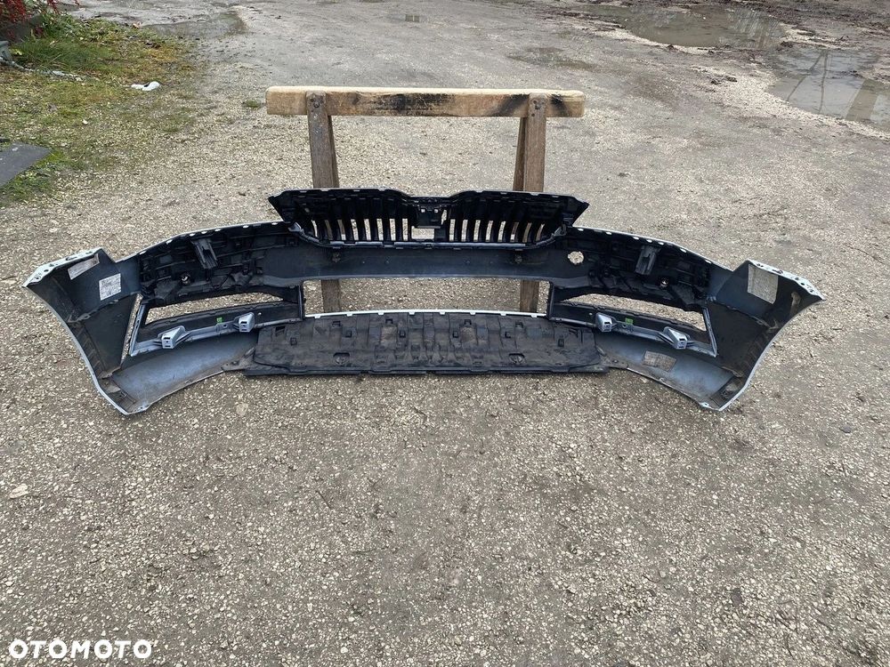 ZDERZAK PRZÓD PRZEDNI SKODA SUPERB III LIFT 19-23 SPORTLINE 3V0807221M Z KRATKAMI I PODŁOGĄ - 9