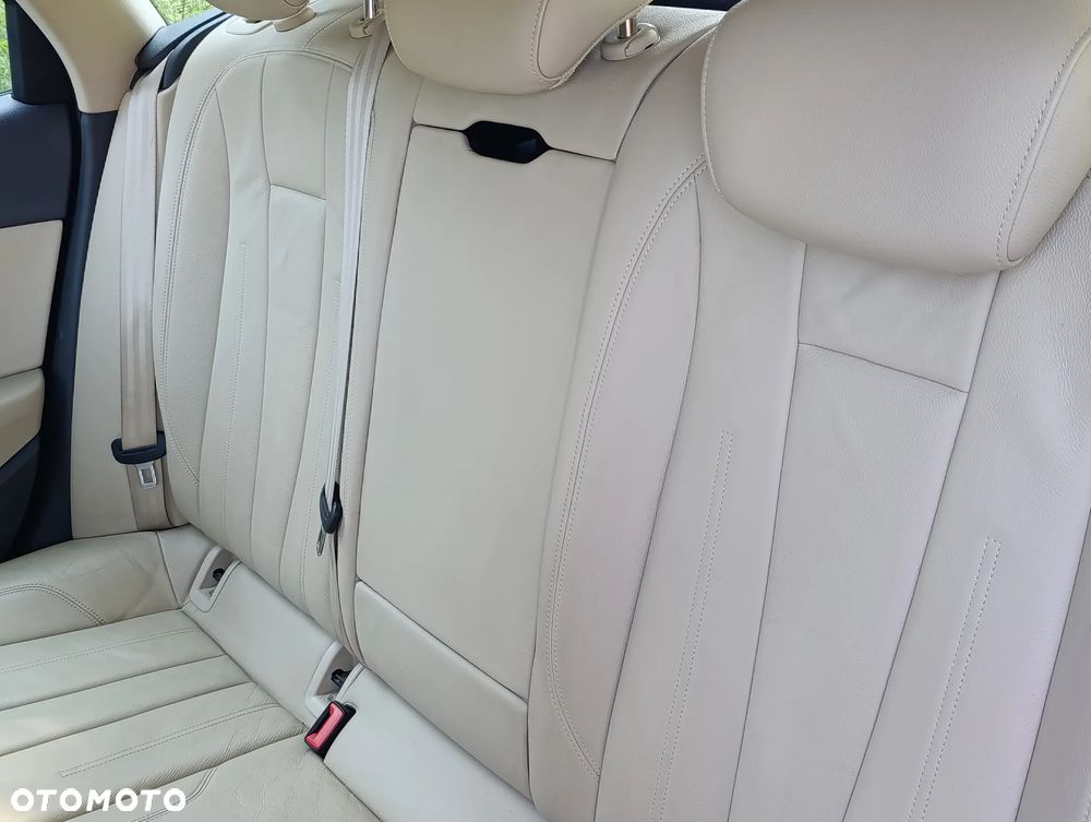 Audi A4 Allroad 2.0 TDI S tronic - 16