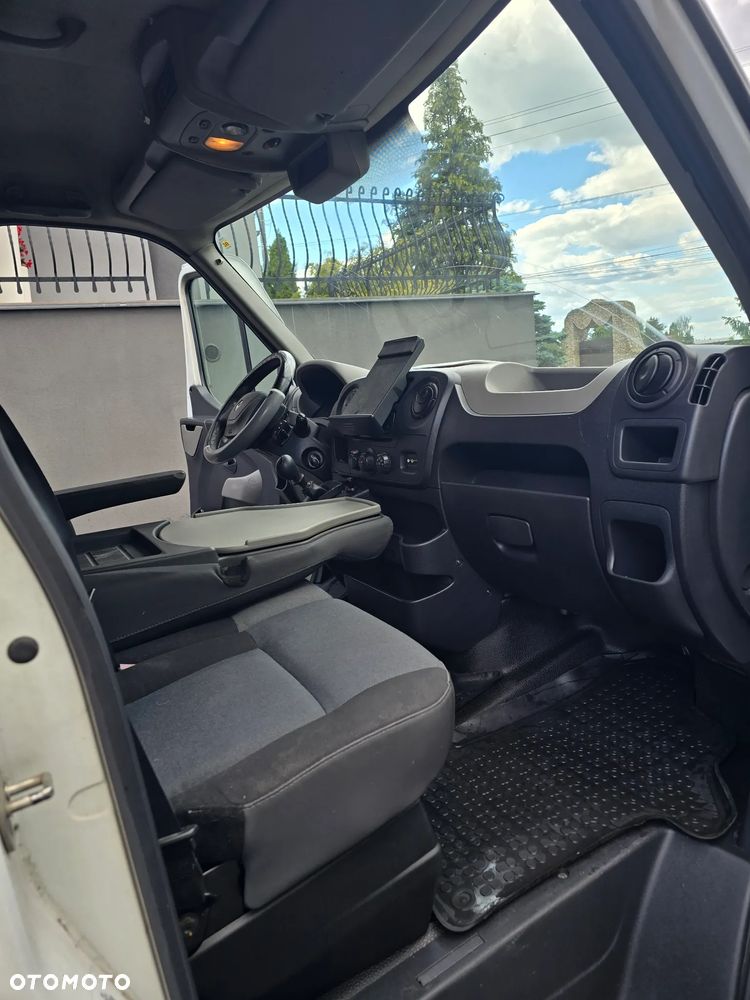 Renault Master - 12