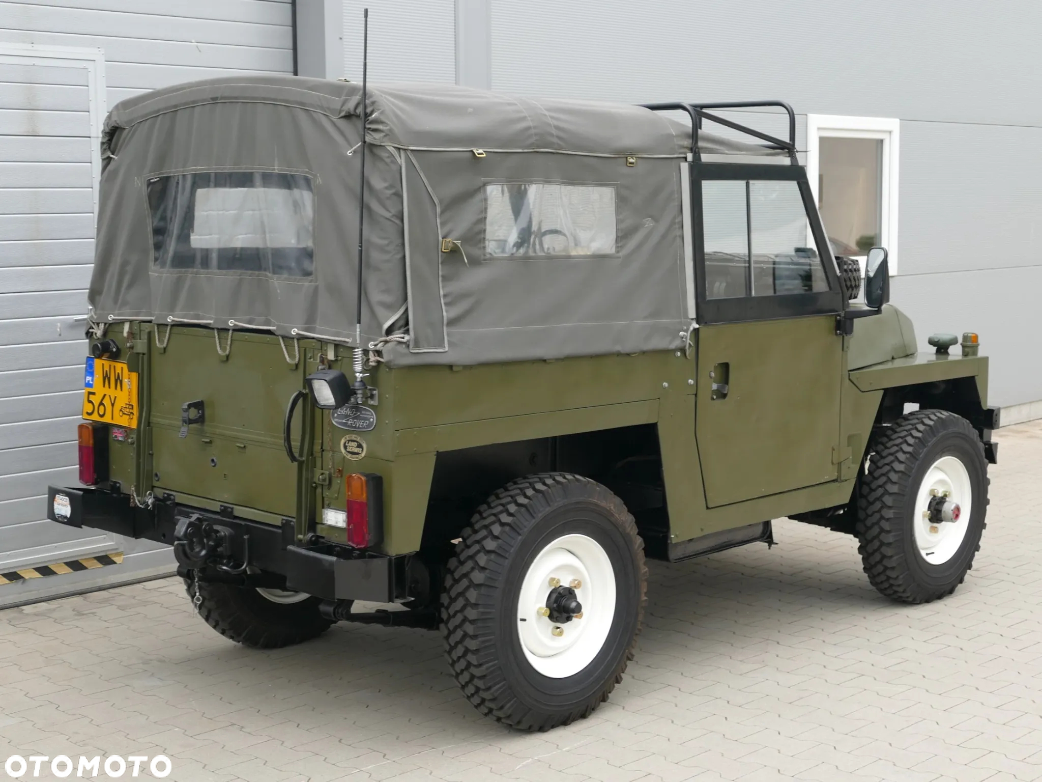 Land Rover Inny - 10