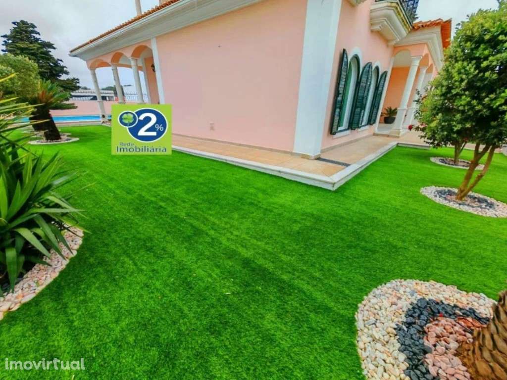 Luxuosa moradia V5+1! - Grande imagem: 2/15