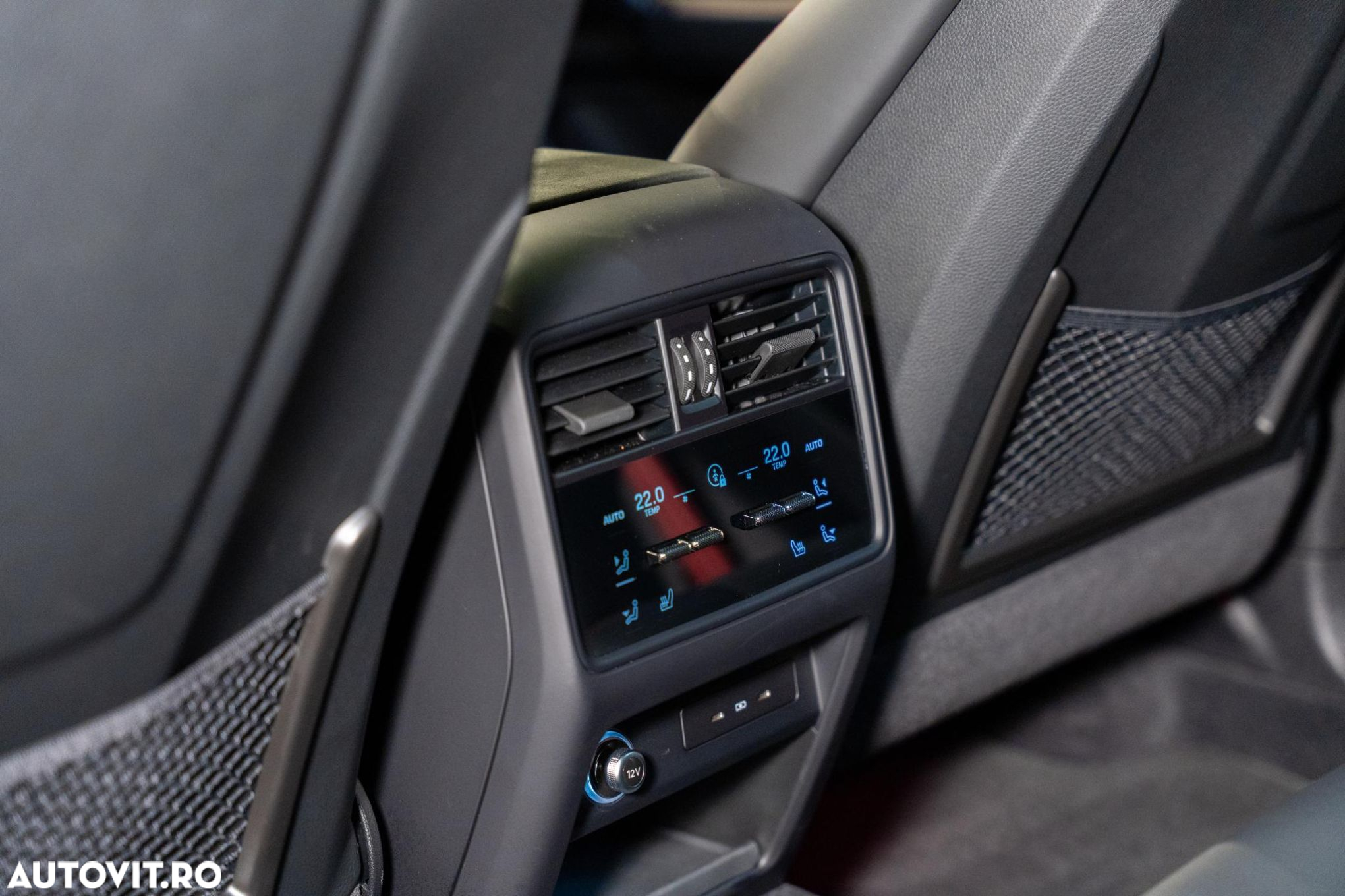 Porsche Cayenne Coupe - 13