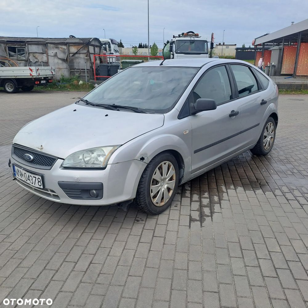 Ford Focus 1.6 16V Style - 1