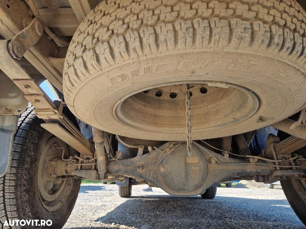 Mitsubishi L200 Double Cab 2.4 DI-D M/T Intense - 17