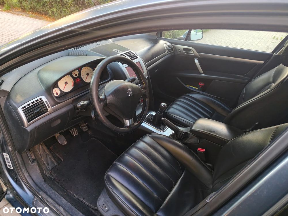 Peugeot 407 - 1