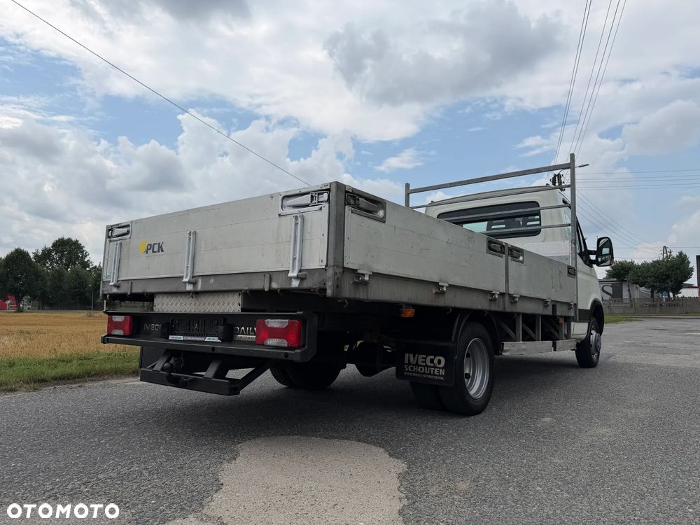 Iveco 50C15 * 3.0 / 150KM * Rama / Skrzyniowe * Koła bliźniacze * Rozstaw osi: 3.75m * - 16