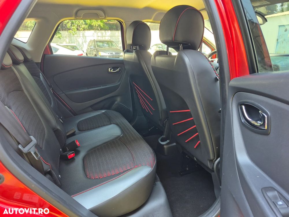 Renault Captur TCe 120 EDC Helly Hansen - 9