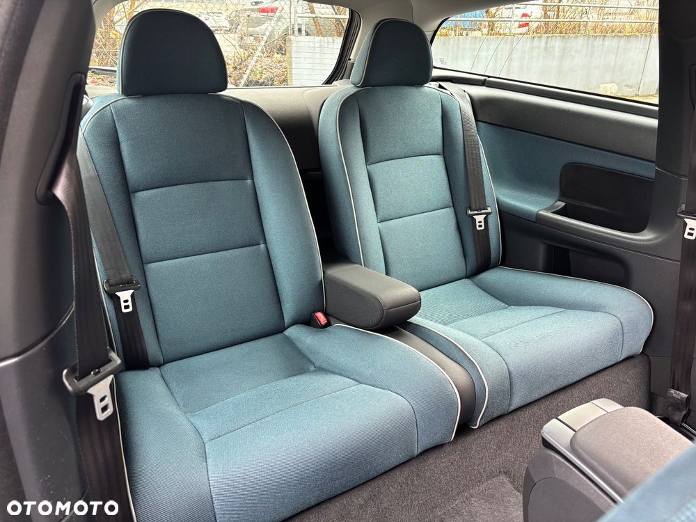 Volvo C30 1.8 Momentum - 25