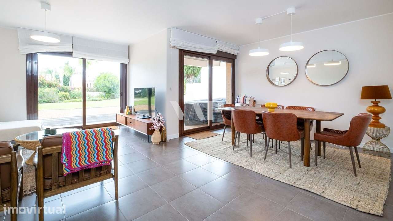 Apartamento T3 em Vilamoura com saída direta para a piscina - Grande imagem: 2/18