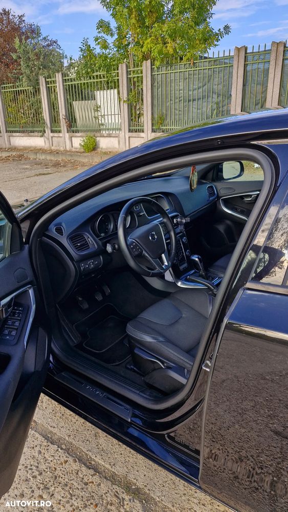 Volvo V40 D2 - 8