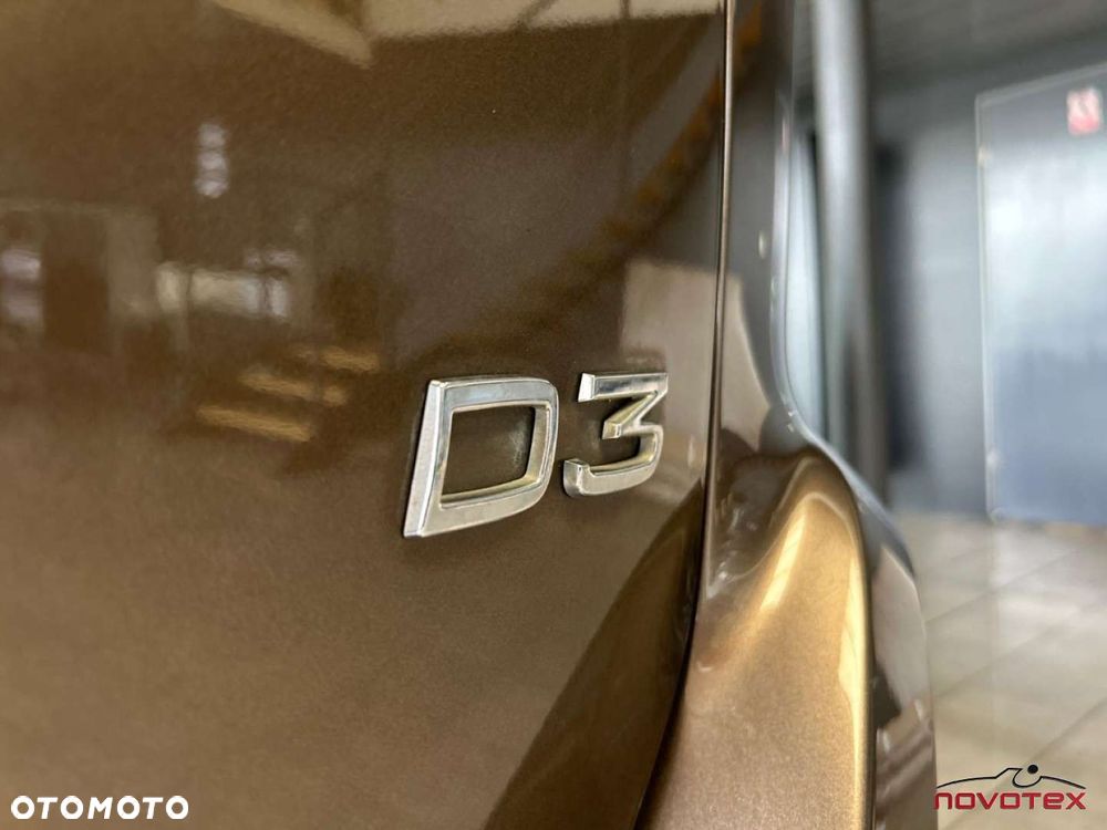 Volvo XC 60 D3 Geartronic Momentum - 24