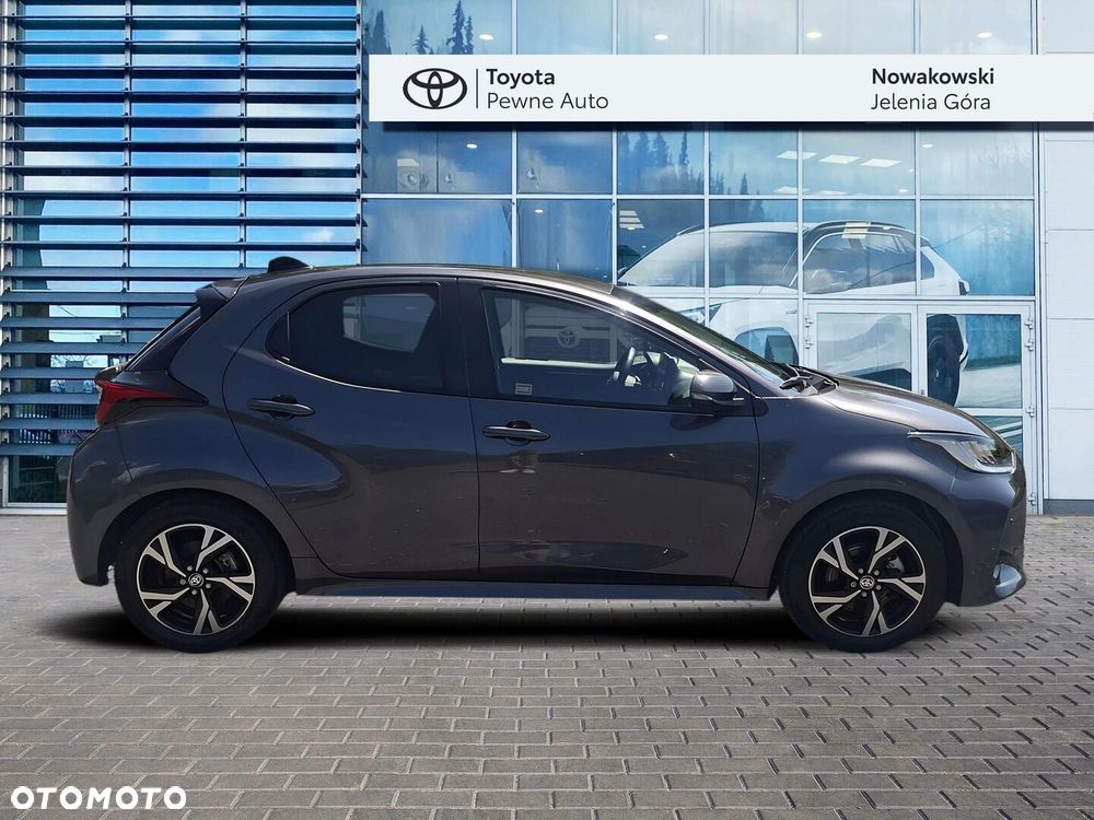 Toyota Yaris Hybrid 1.5 Style - 4