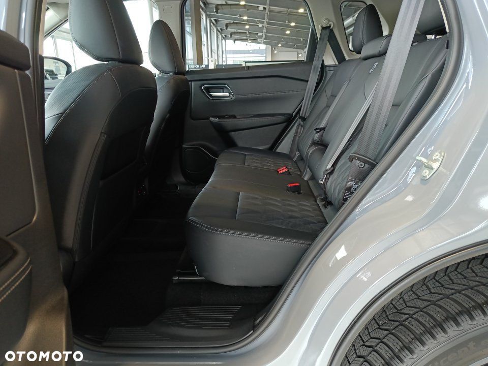 Nissan X-Trail - 12