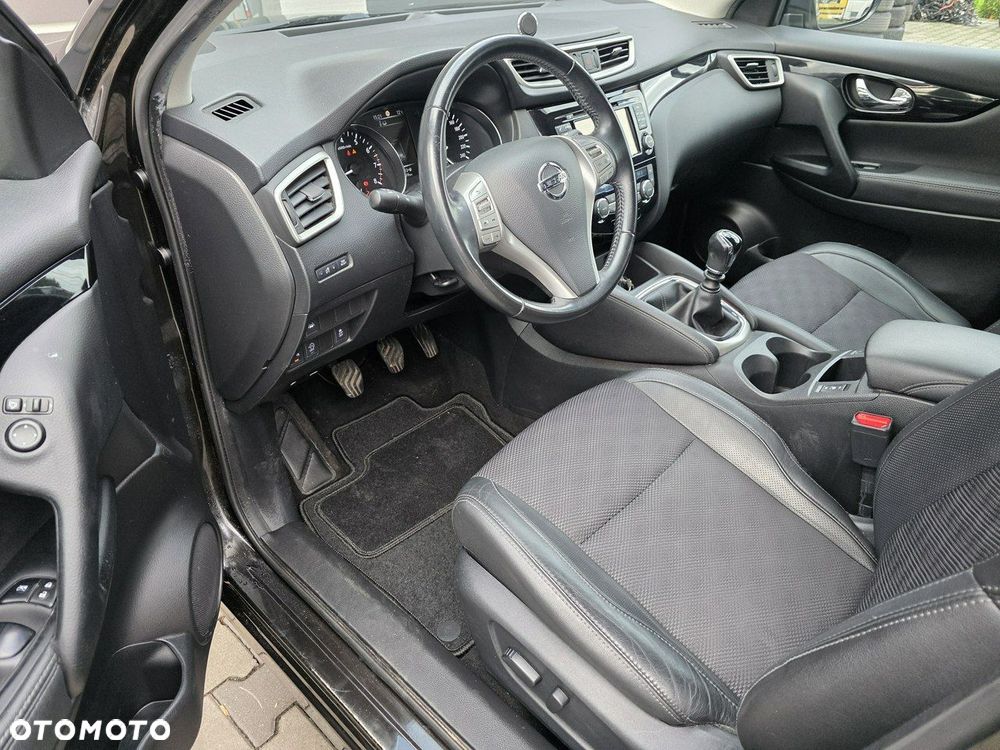Nissan Qashqai - 14