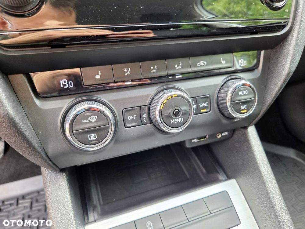 Skoda Octavia 1.4 TSI Edition - 28