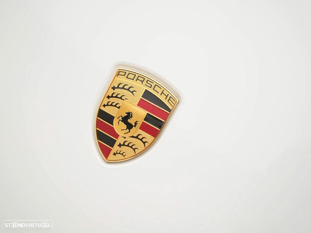 Porsche Taycan 4S Sport bateria Performance Plus — fotografia 12