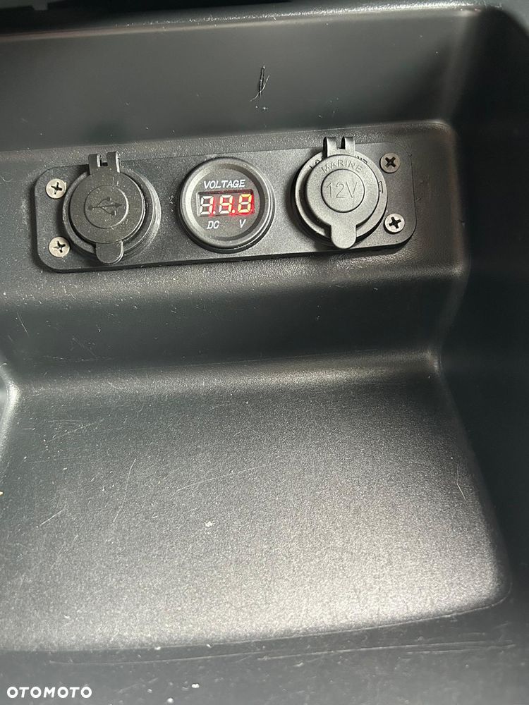 Mercedes-Benz Vito - 26