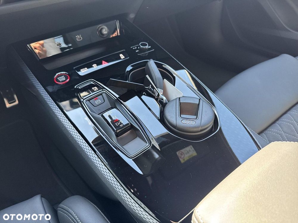 Audi A5 Limousine - 16