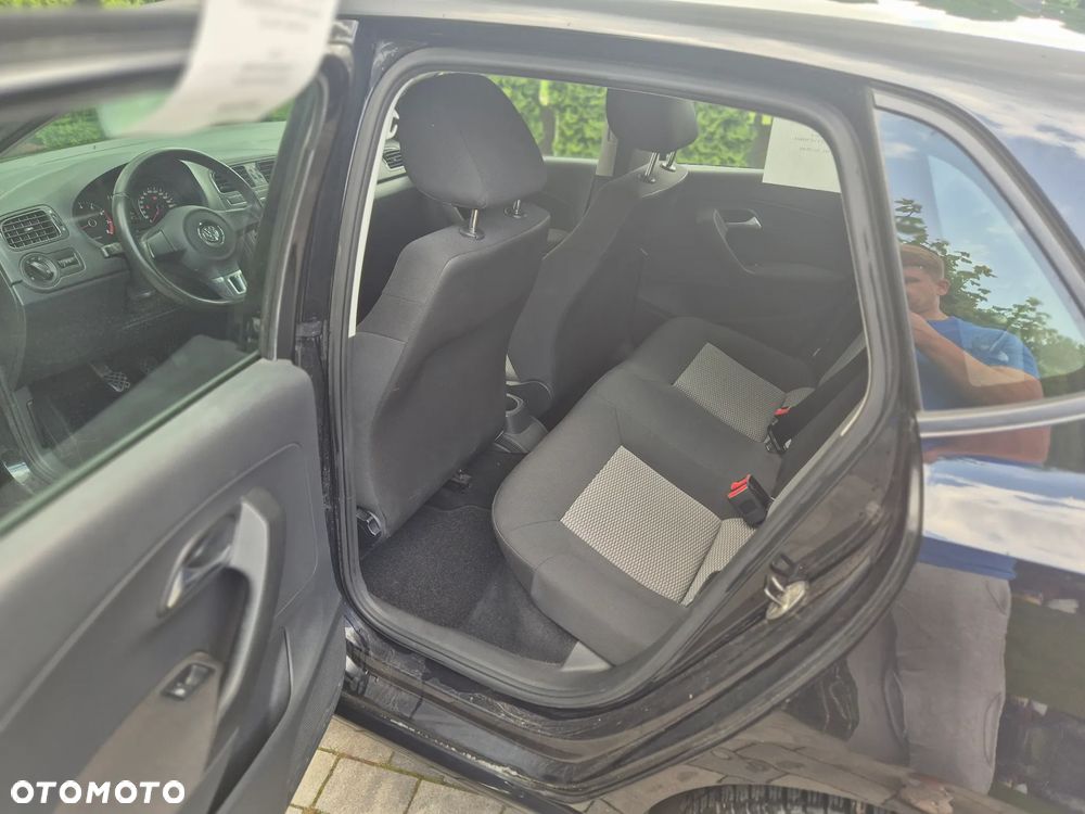 Volkswagen Polo - 18
